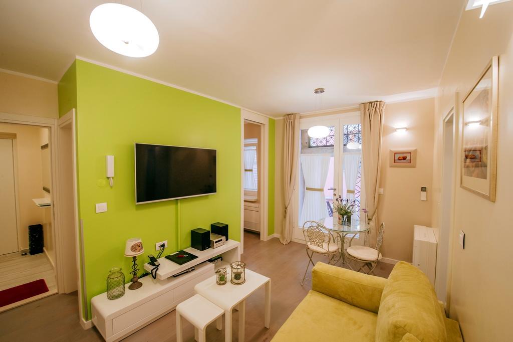 Suites One Zadar Oda fotoğraf